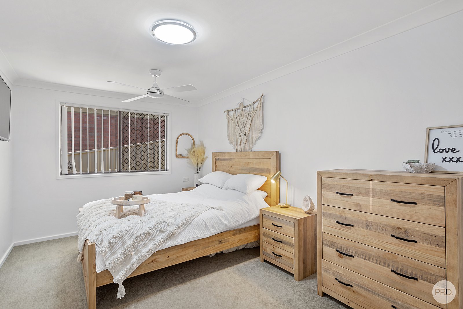 1/27 Leonard Avenue SHOAL BAY 9