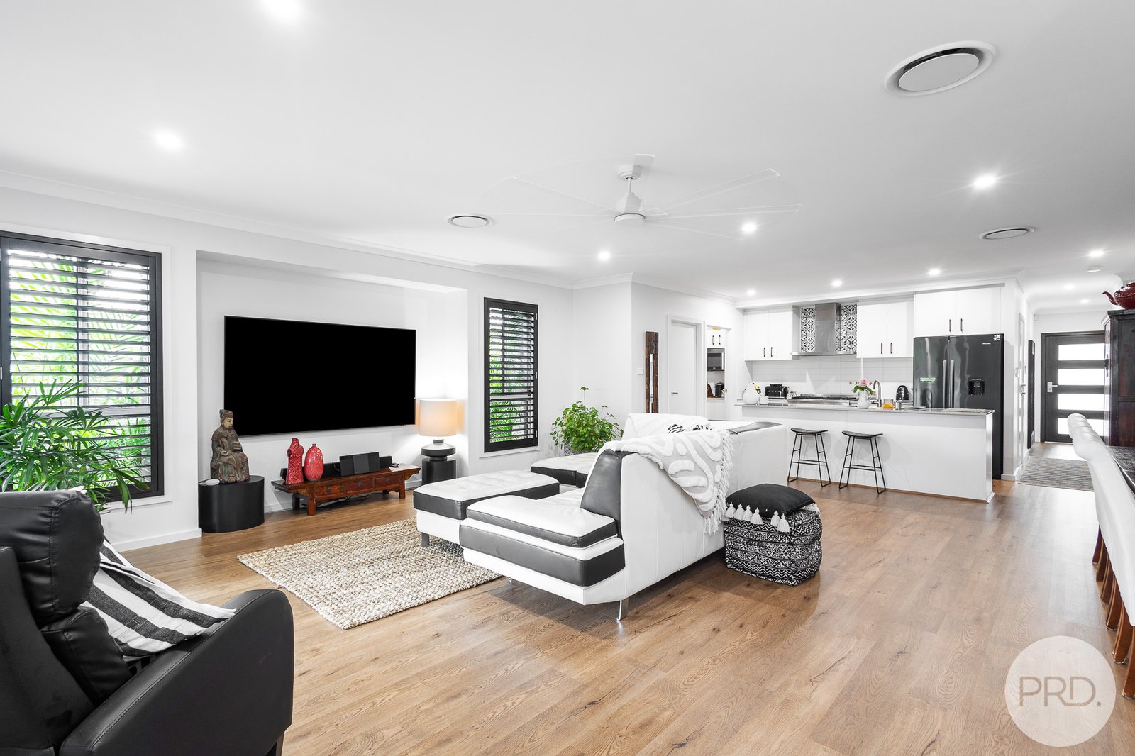 127 Macadamia Circuit MEDOWIE 6