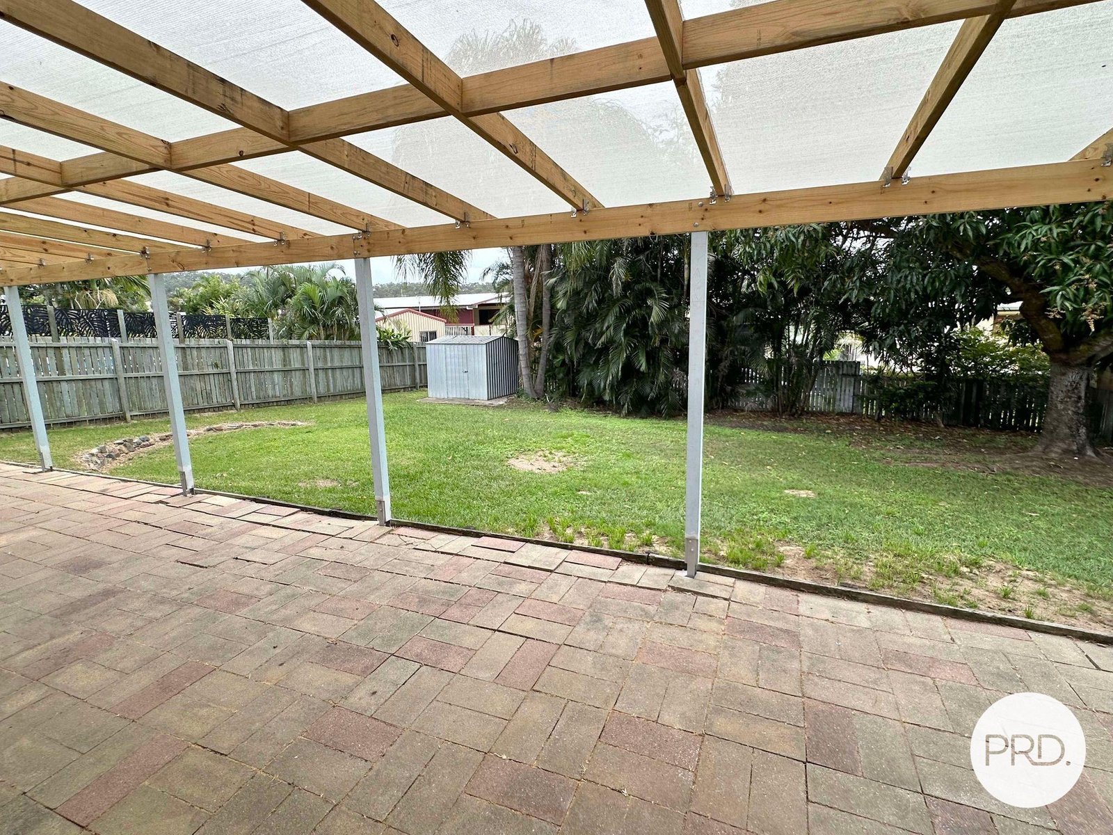 127 Malpas Street BOYNE ISLAND 15