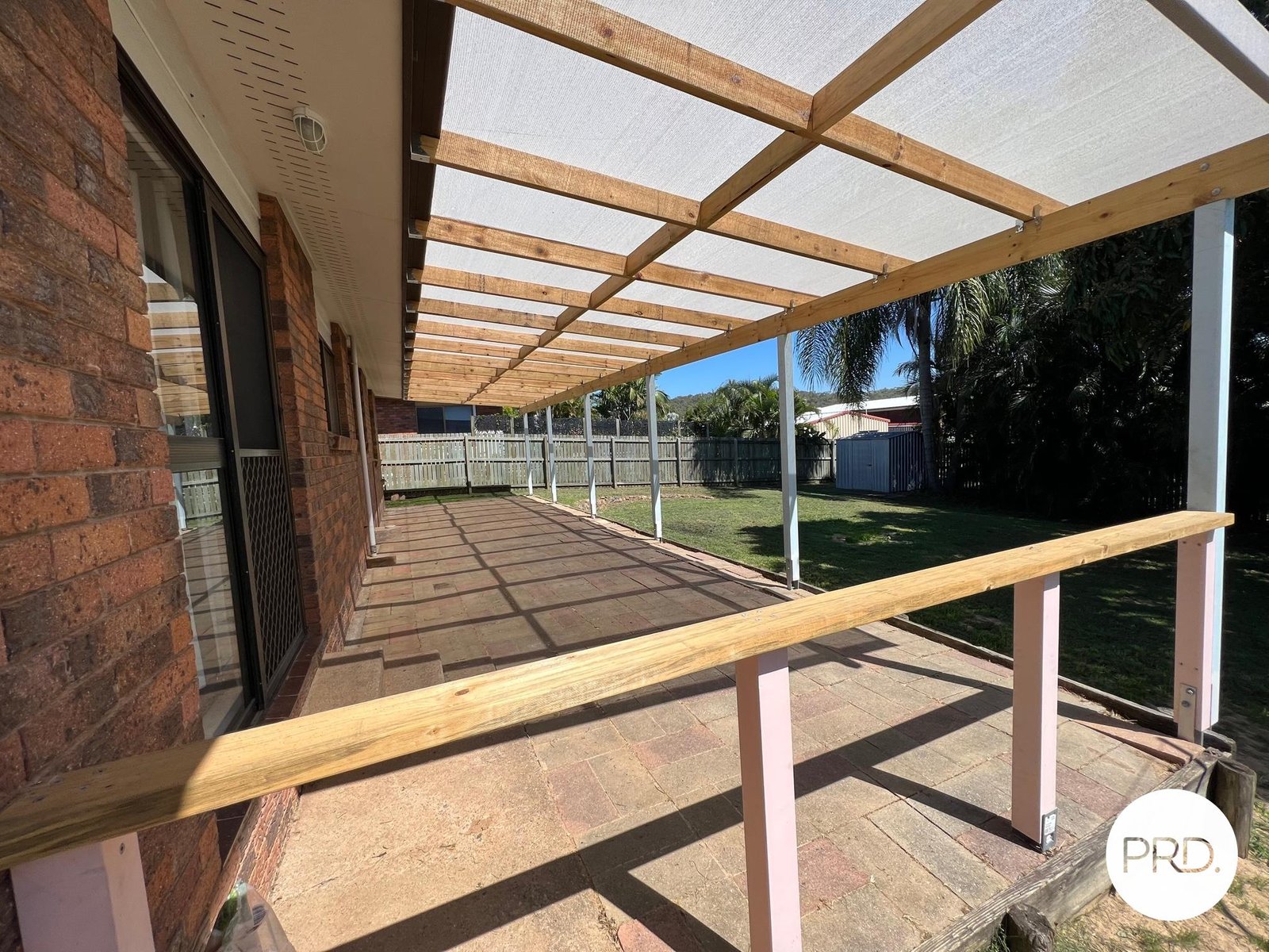 127 Malpas Street BOYNE ISLAND 14