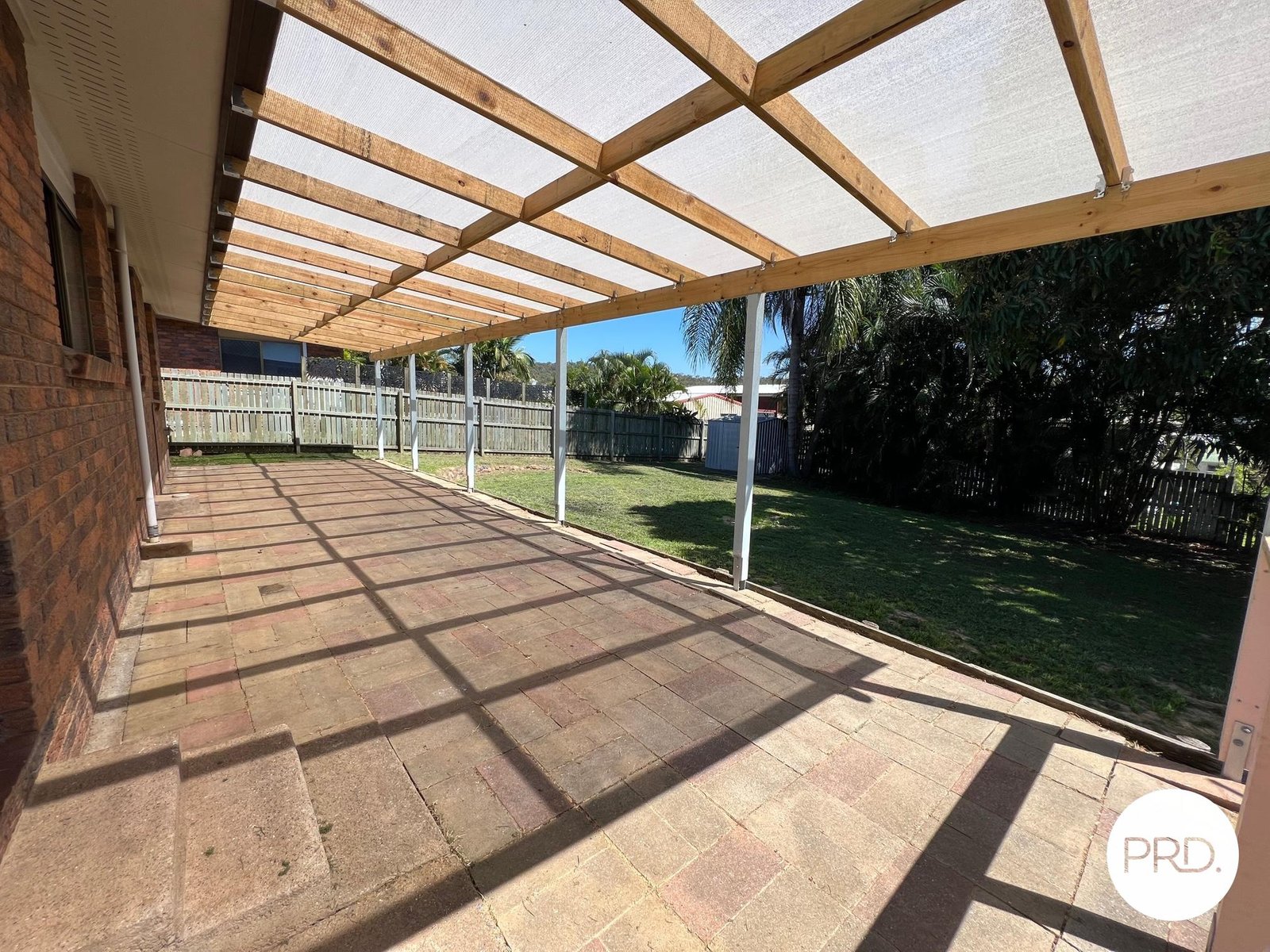 127 Malpas Street BOYNE ISLAND 15