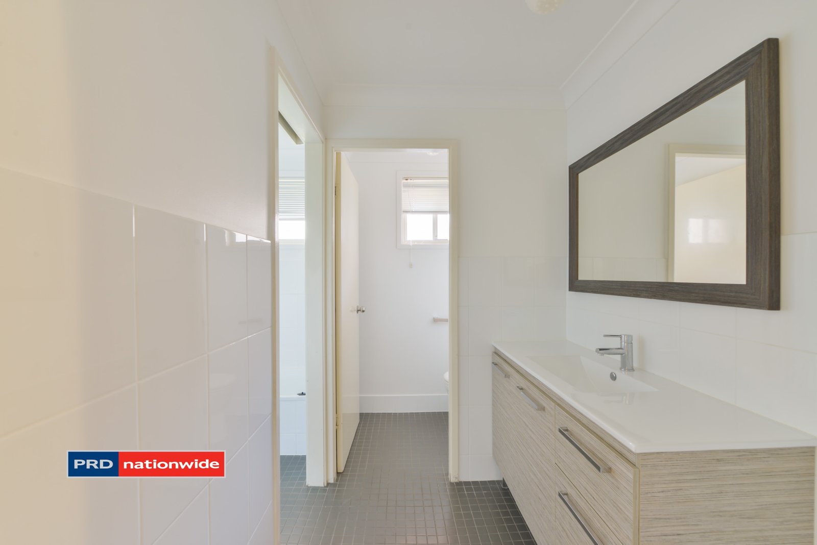 127 Manilla Road TAMWORTH 2