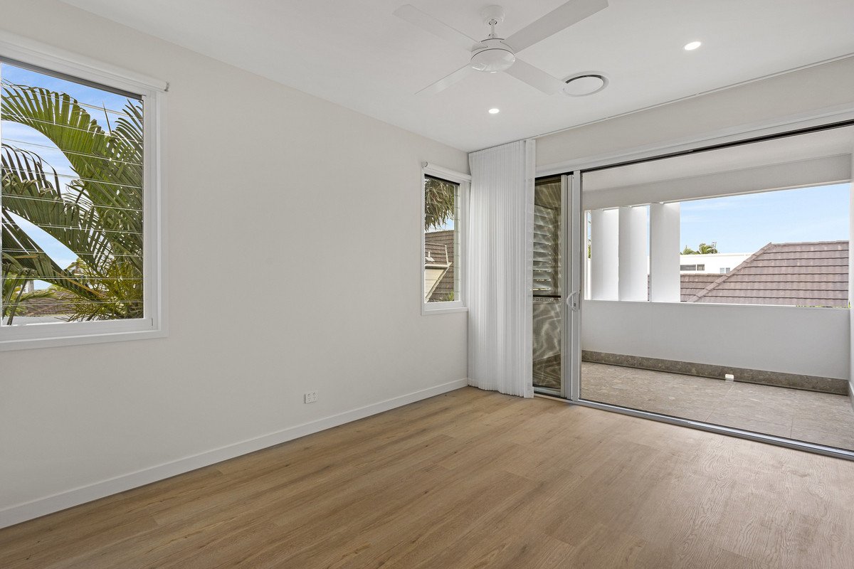 1/27 Miami Shore Parade Miami 13