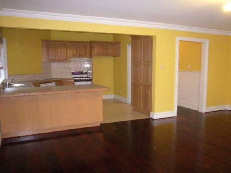 Gallery: 127 Pilgrim Street