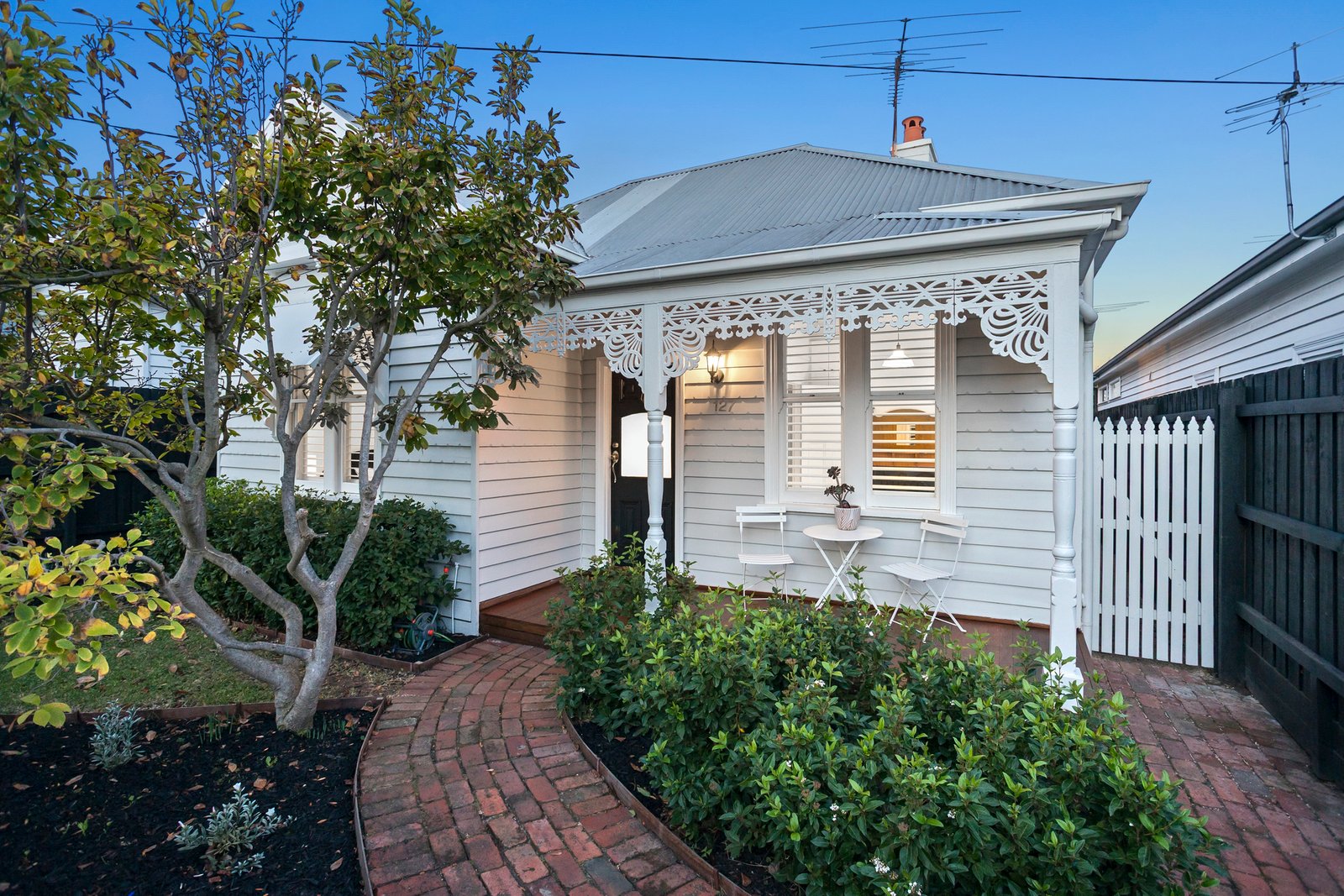 Gallery: 127 Queensville Street