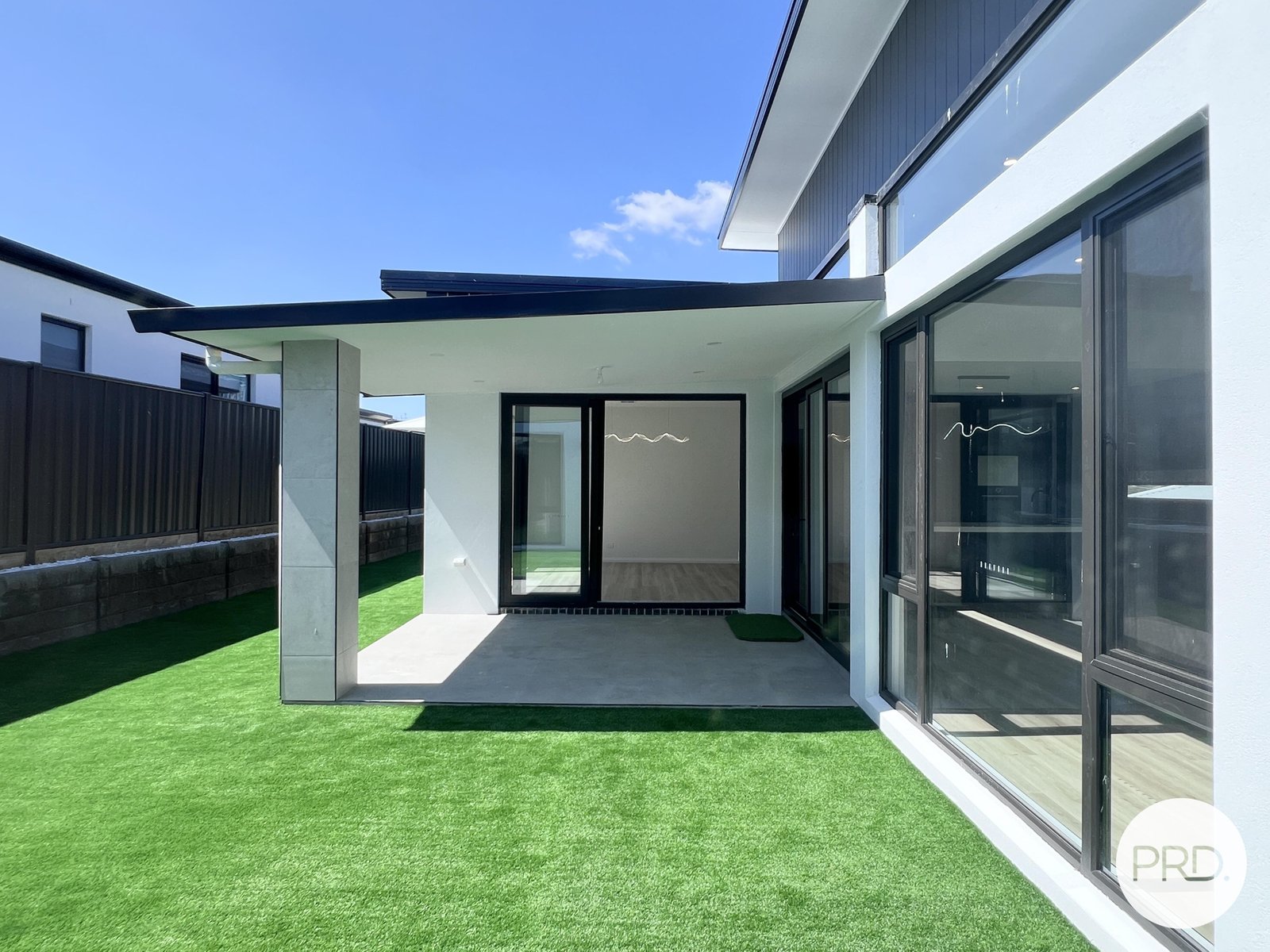 127 Sculthorpe Avenue WHITLAM 11