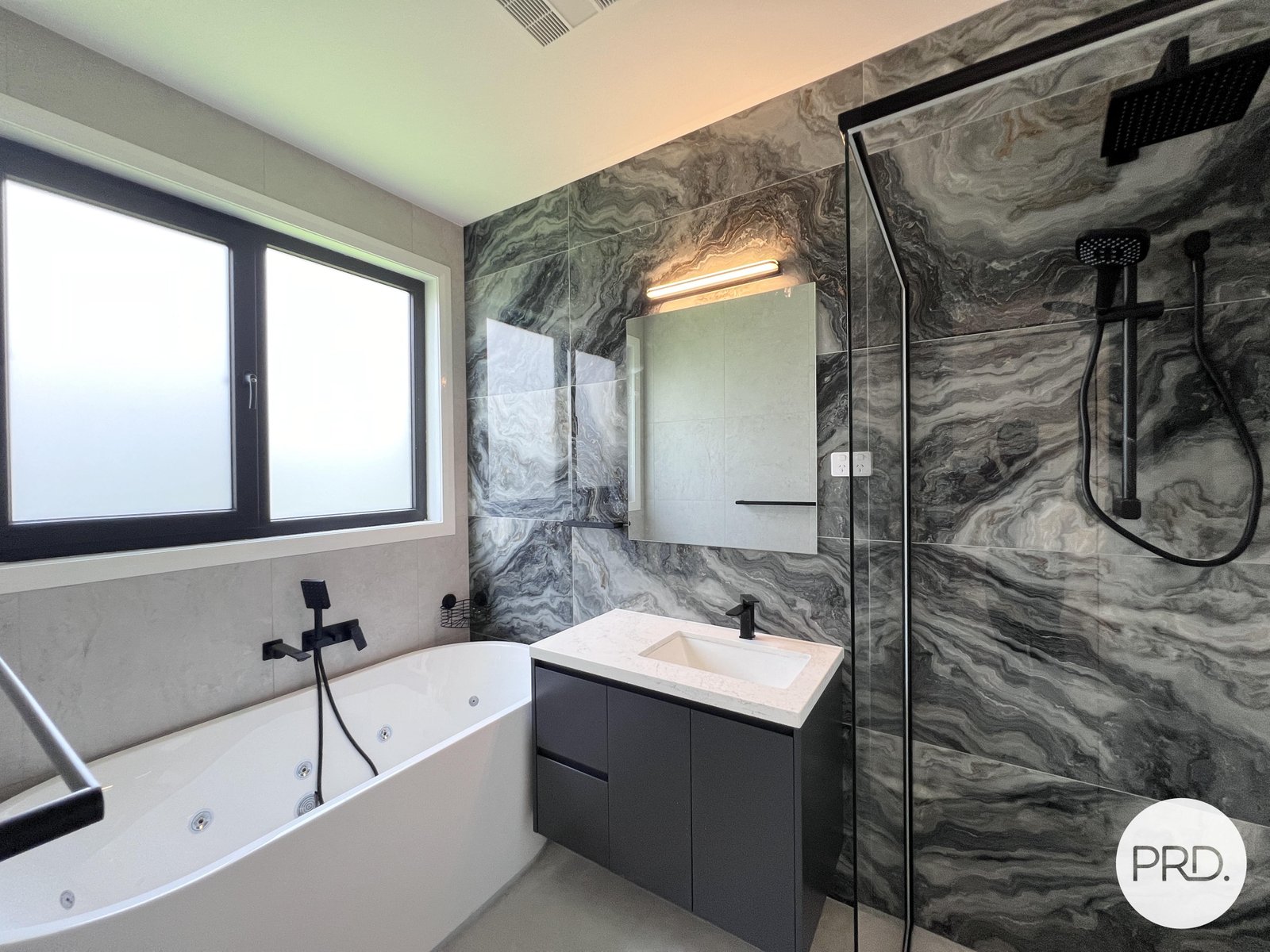 127 Sculthorpe Avenue WHITLAM 31