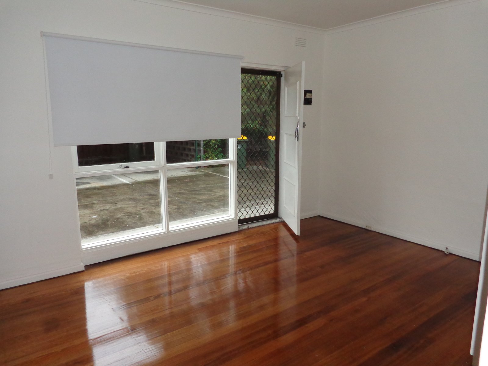 Gallery: 1/27 Seymour Road