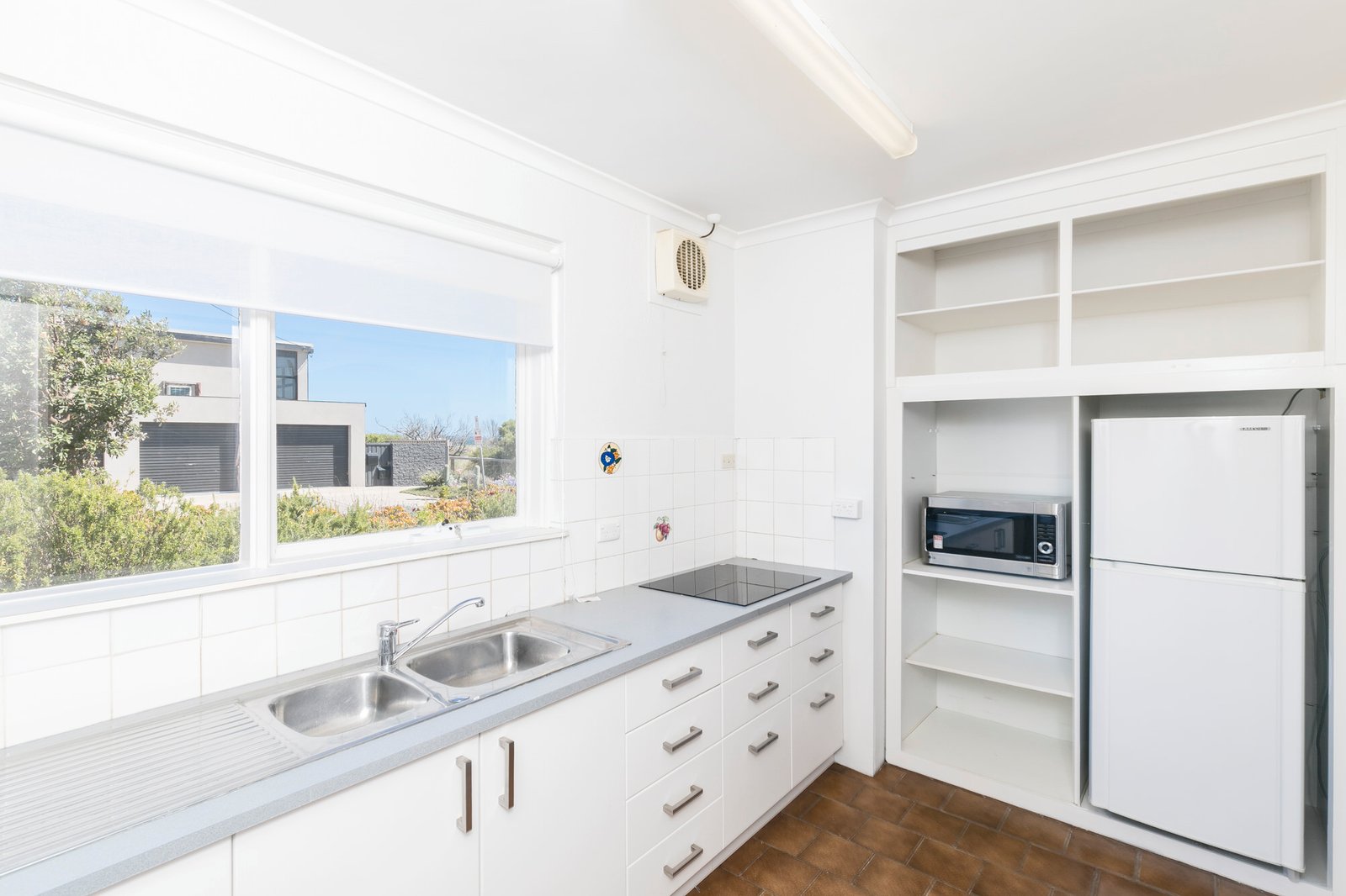 Gallery: 1/27 Swansea Road