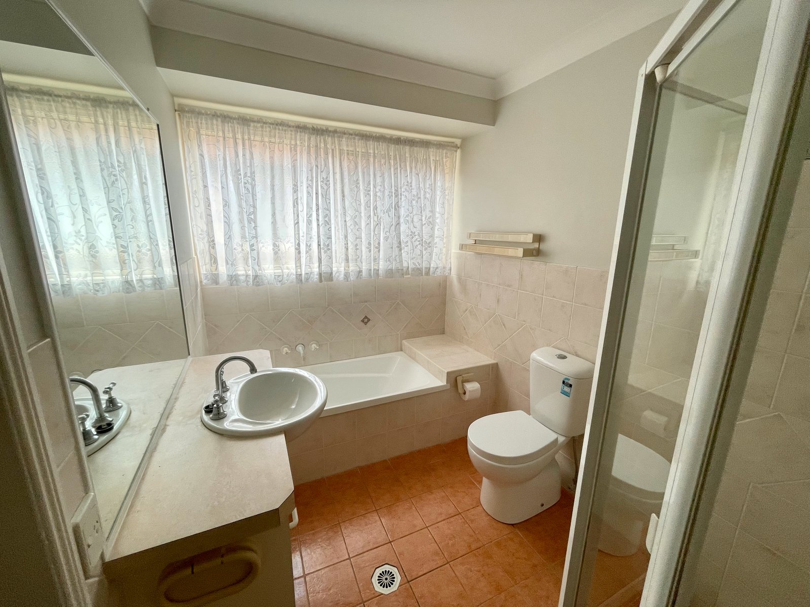 1/27 Toolona Street TUGUN 7