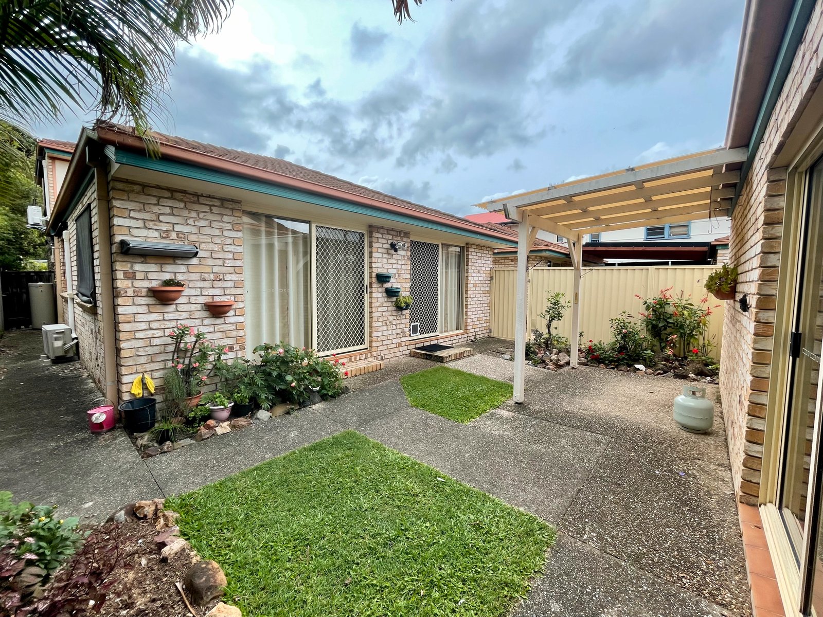 1/27 Toolona Street TUGUN 3