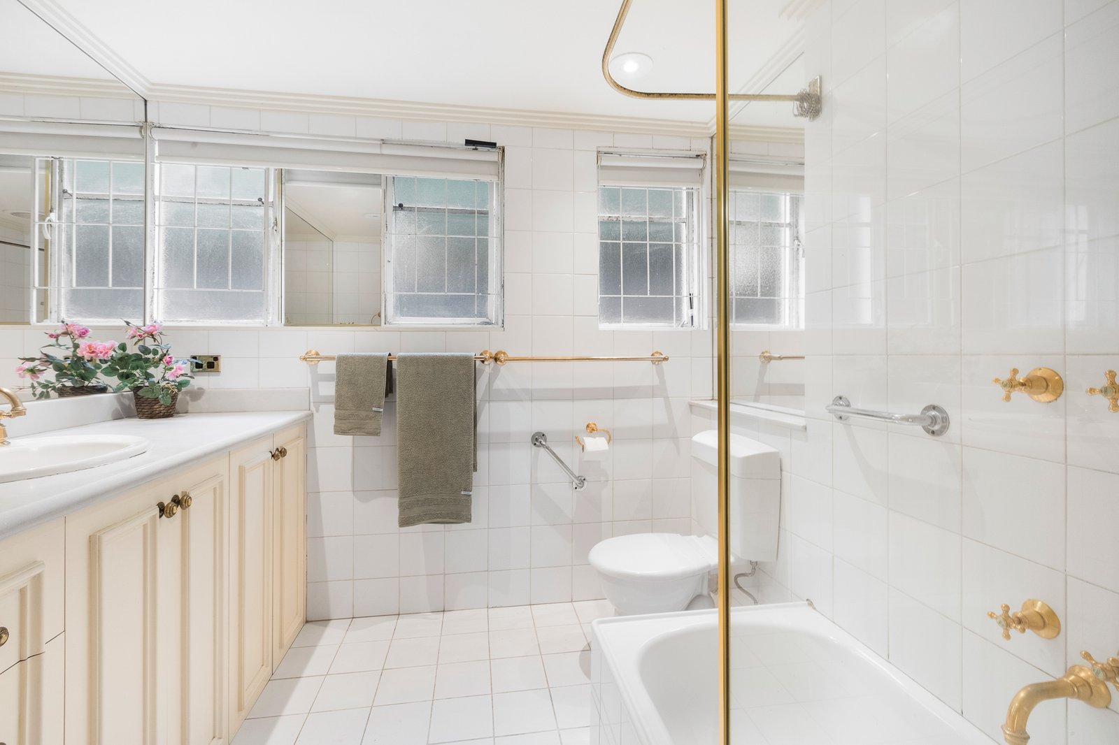 Real Estate and Property in 1/27 Wallace Avenue, Toorak, VIC