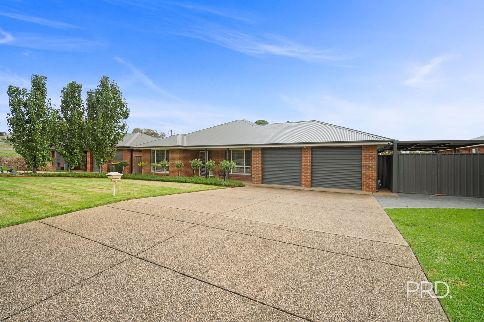 127 Yentoo Drive GLENFIELD PARK 2