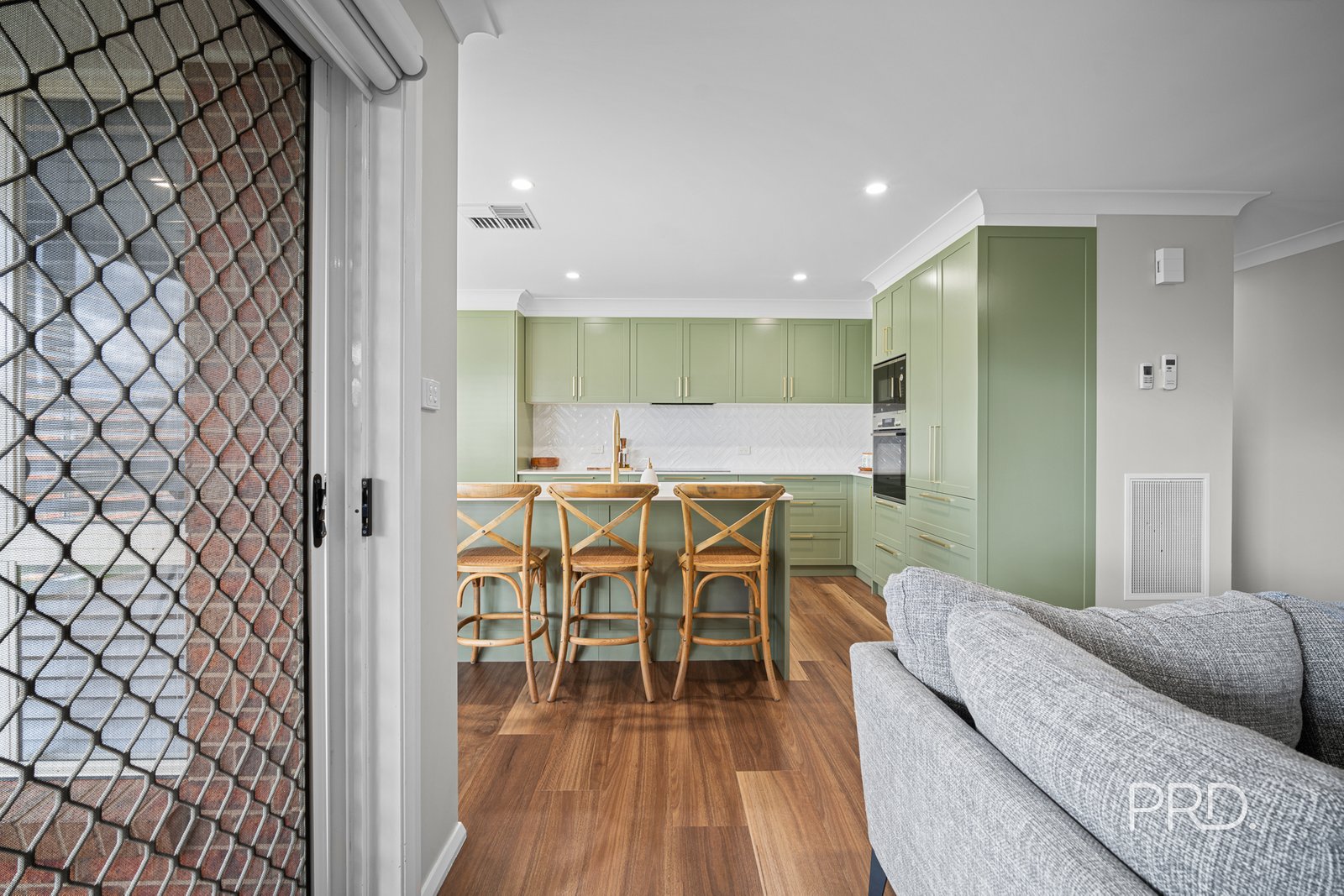 127 Yentoo Drive GLENFIELD PARK 7