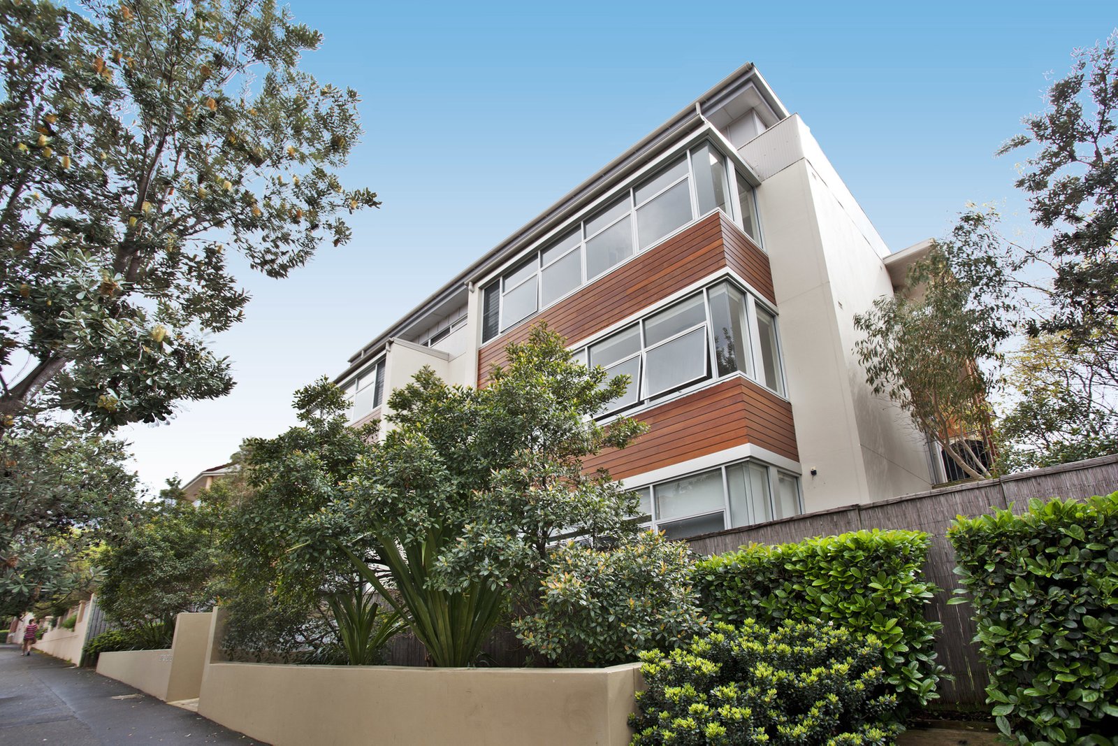 1/270-272 Bondi Road BONDI 8