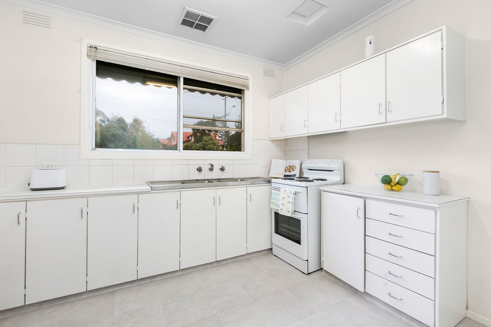 Gallery: 1/270 Warrigal Road