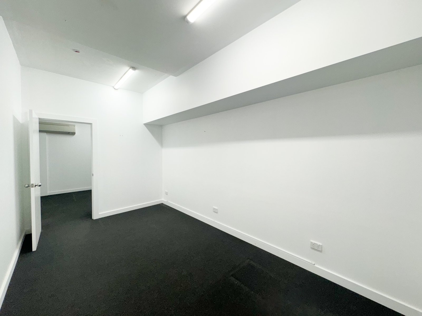 12/71 Victoria Parade NELSON BAY 3