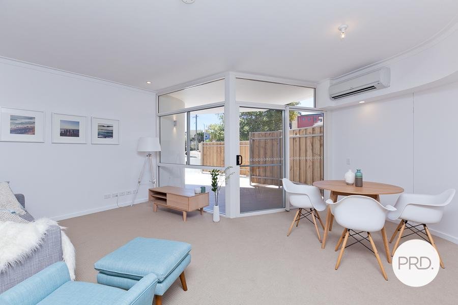 1/272 West Coast Hwy  SCARBOROUGH 2