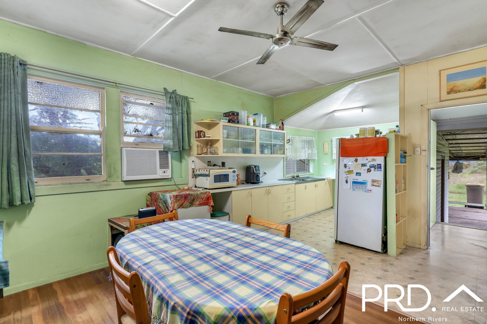 12727 Summerland Way CEDAR POINT 9