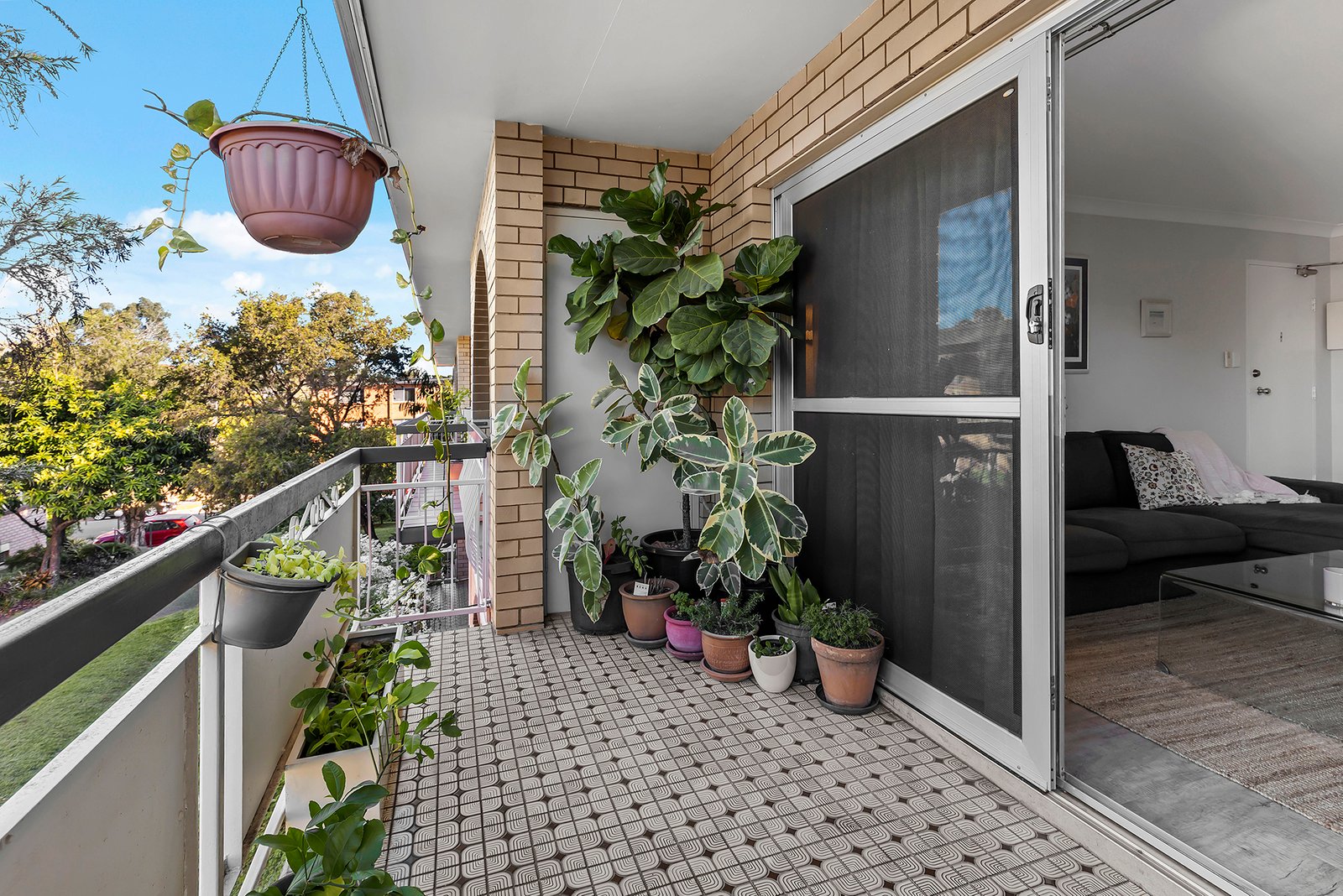 12/73 Eton Street NUNDAH 10