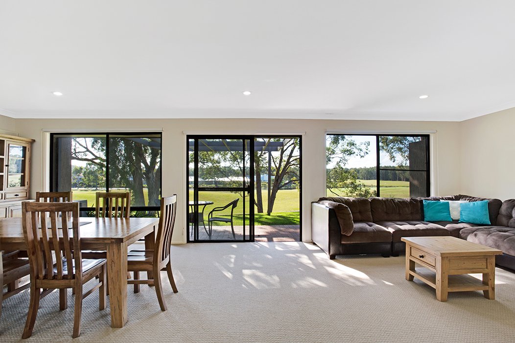 127/37 Horizons Drive SALAMANDER BAY 1