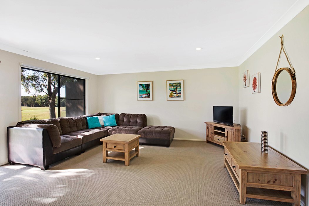127/37 Horizons Drive SALAMANDER BAY 4