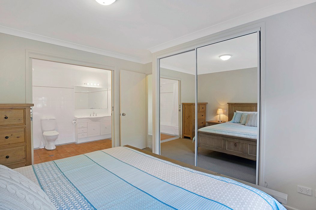 127/37 Horizons Drive SALAMANDER BAY 9