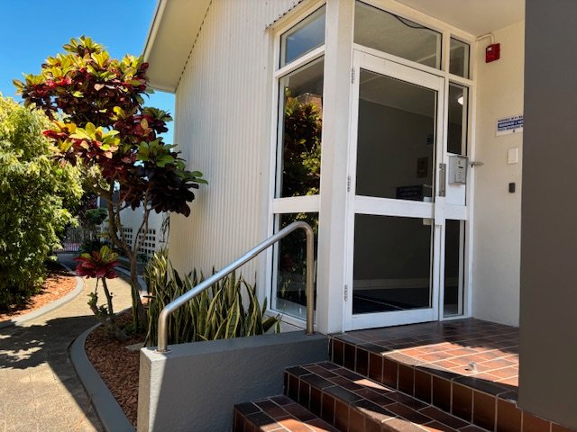 12/77-79 Ocean Parade COFFS HARBOUR 4
