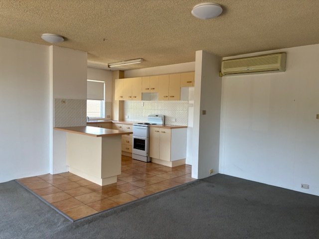 12/77-79 Ocean Parade COFFS HARBOUR 5