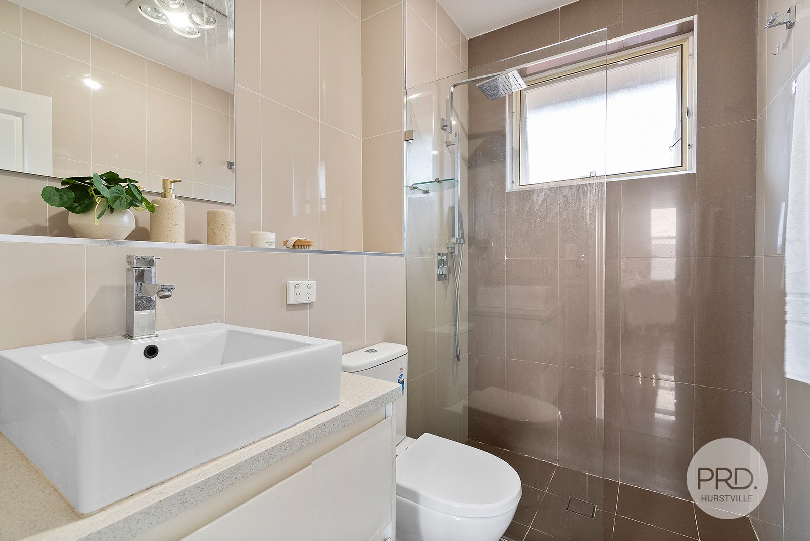 12/77 Queens Road HURSTVILLE 5