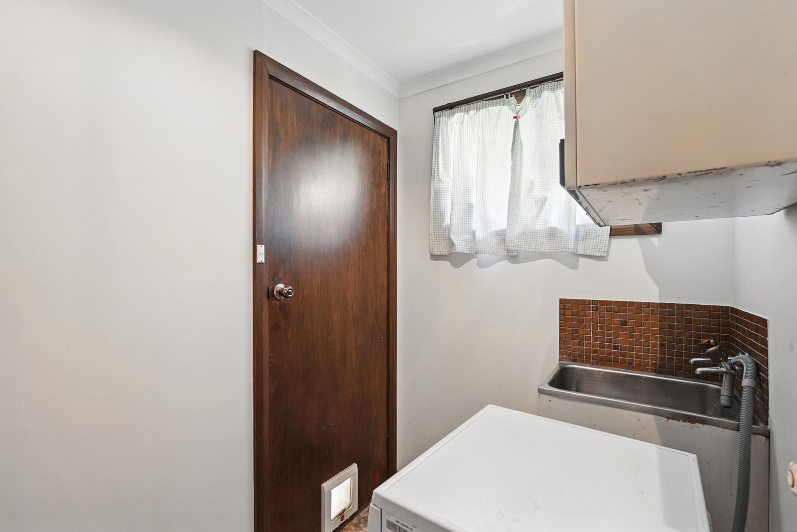 1/279 Churchill Avenue SANDY BAY 11