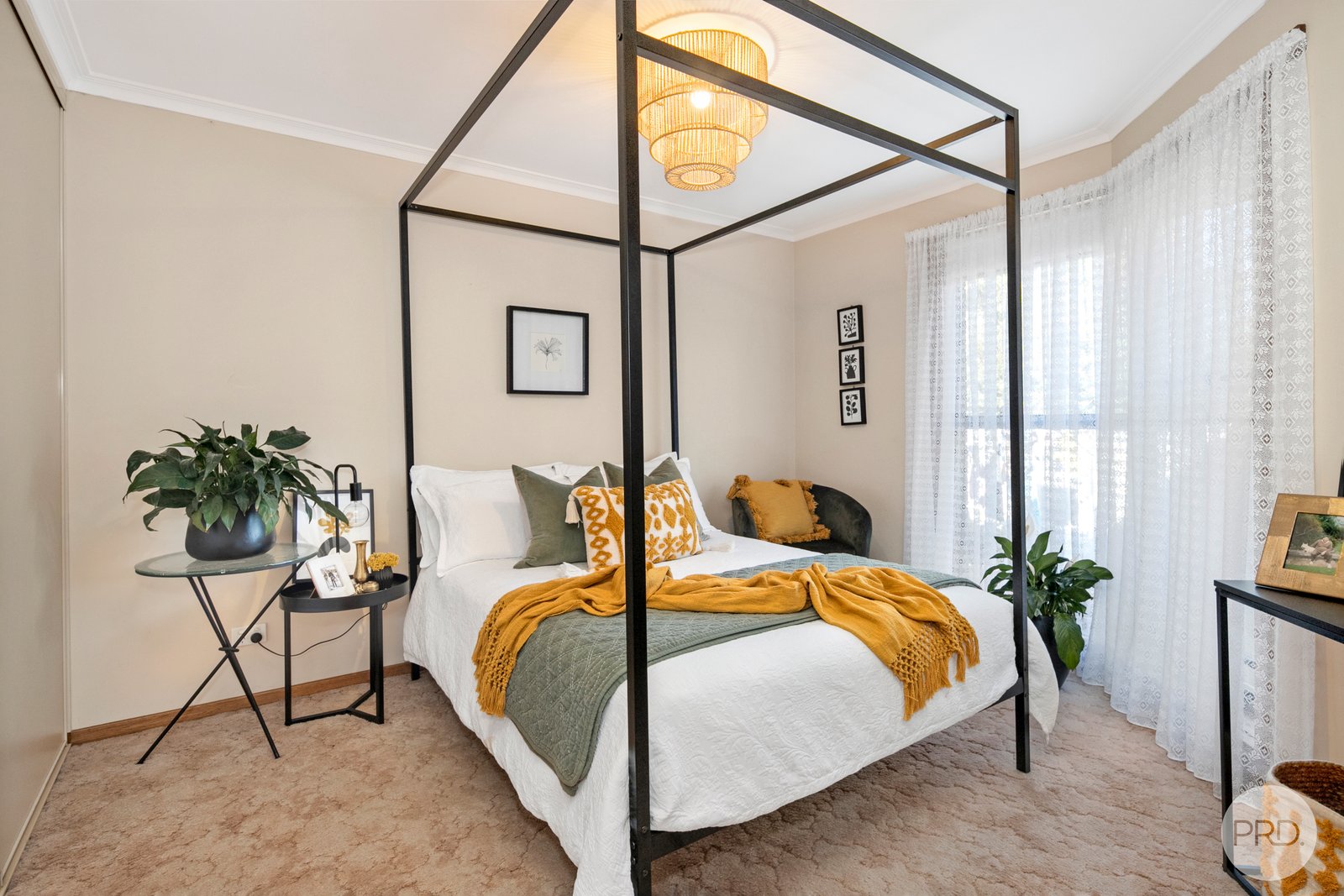 1/27A Queen Victoria Street NEWINGTON 6
