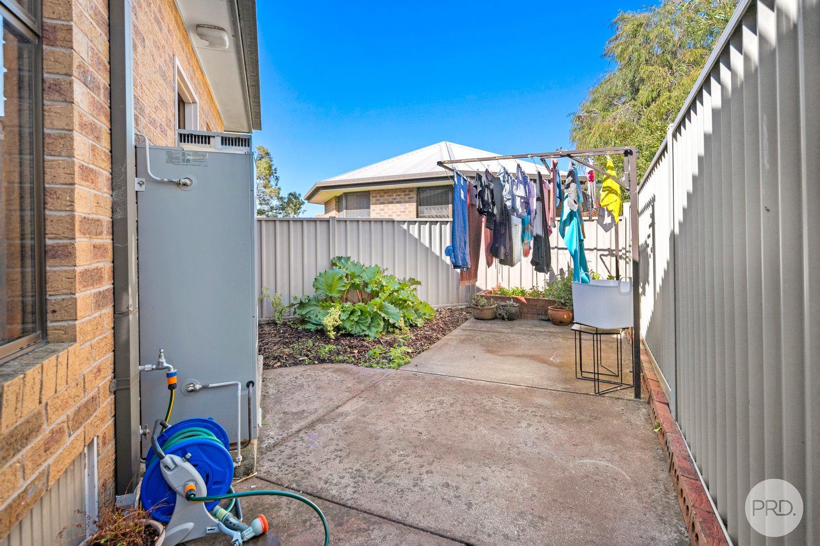 1/27A Queen Victoria Street NEWINGTON 10