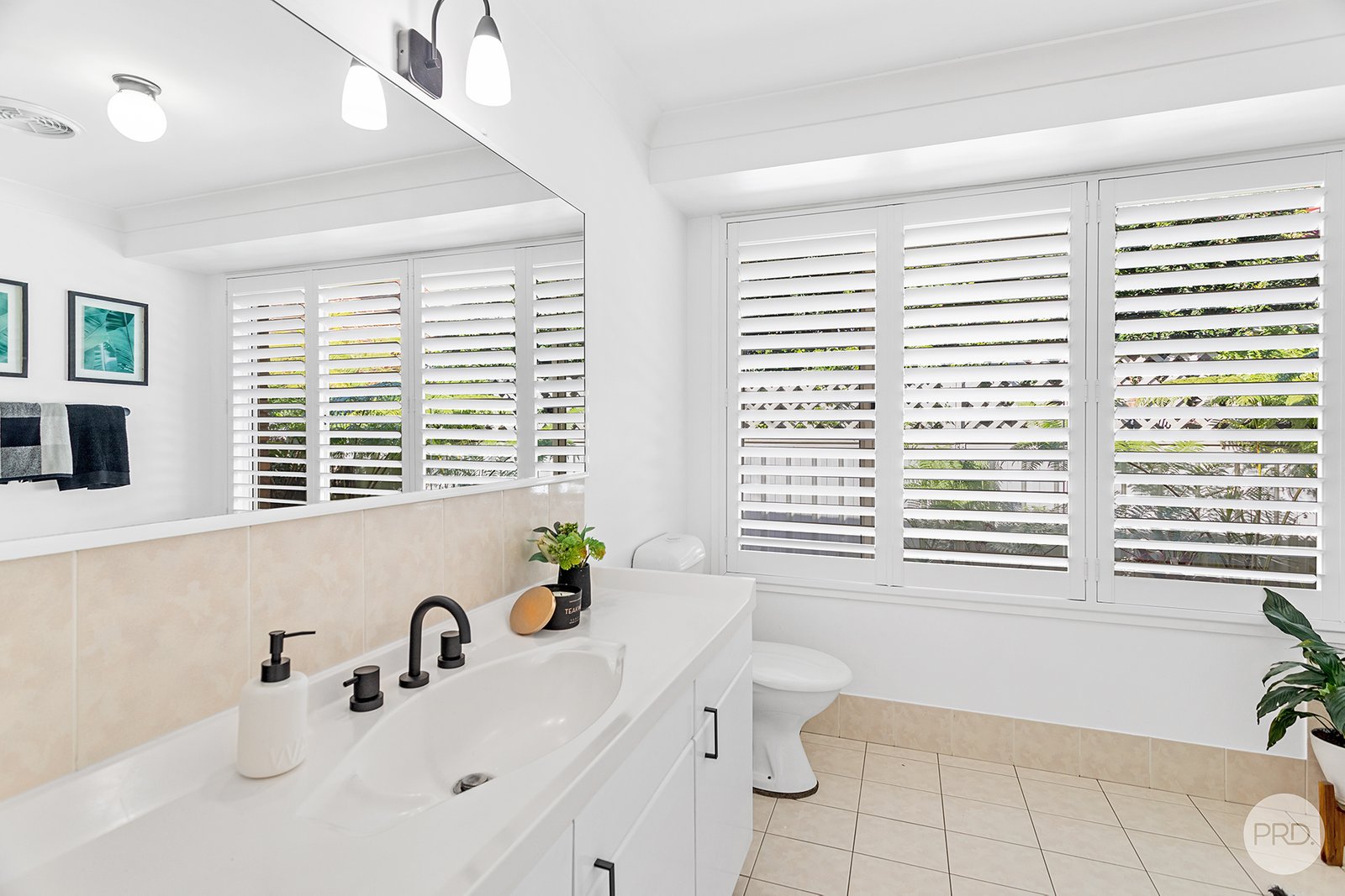 127a Salamander Way SALAMANDER BAY 18