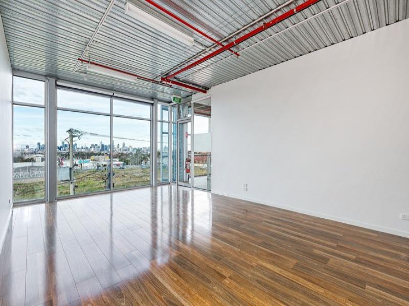 Gallery: 12/8-18 Whitehall Street