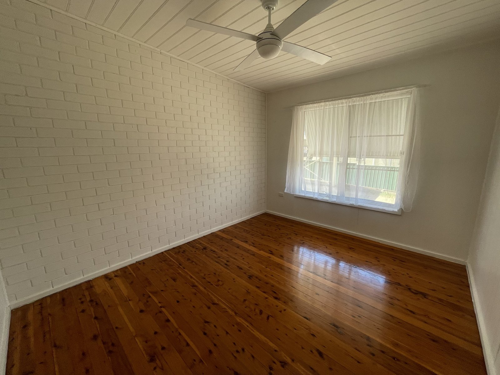 1/28 Allnutt Street QUIRINDI 5
