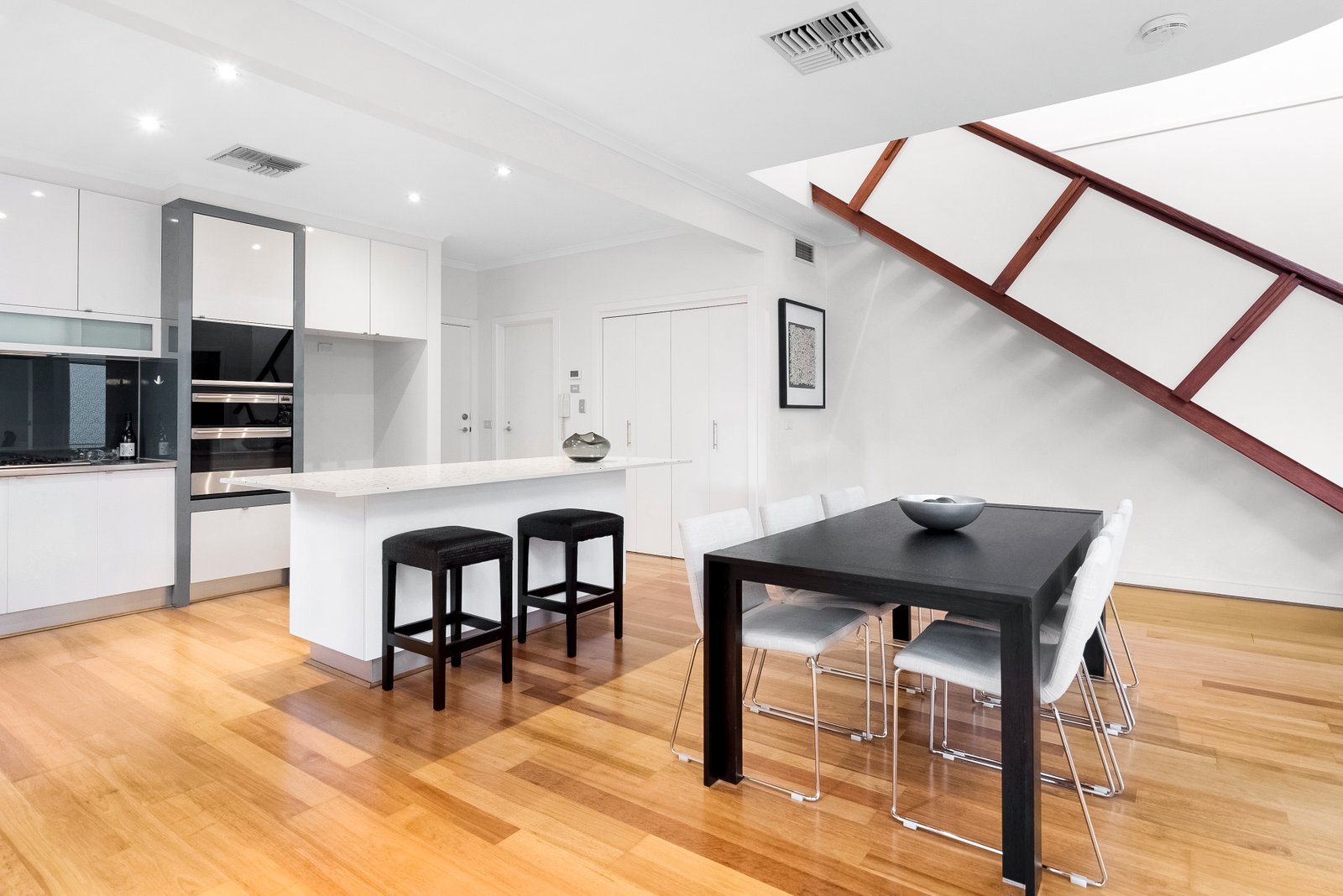 Gallery: 128 Beach Street