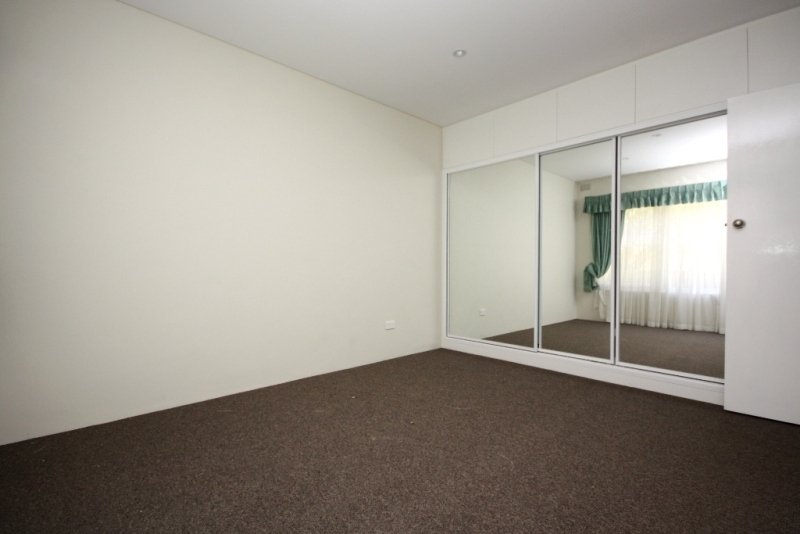 128 Chuter Avenue RAMSGATE BEACH 4