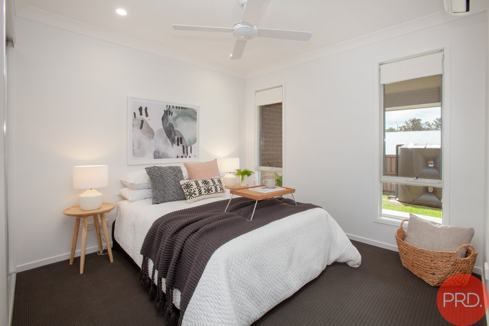 1/28 Croft Close THORNTON 8