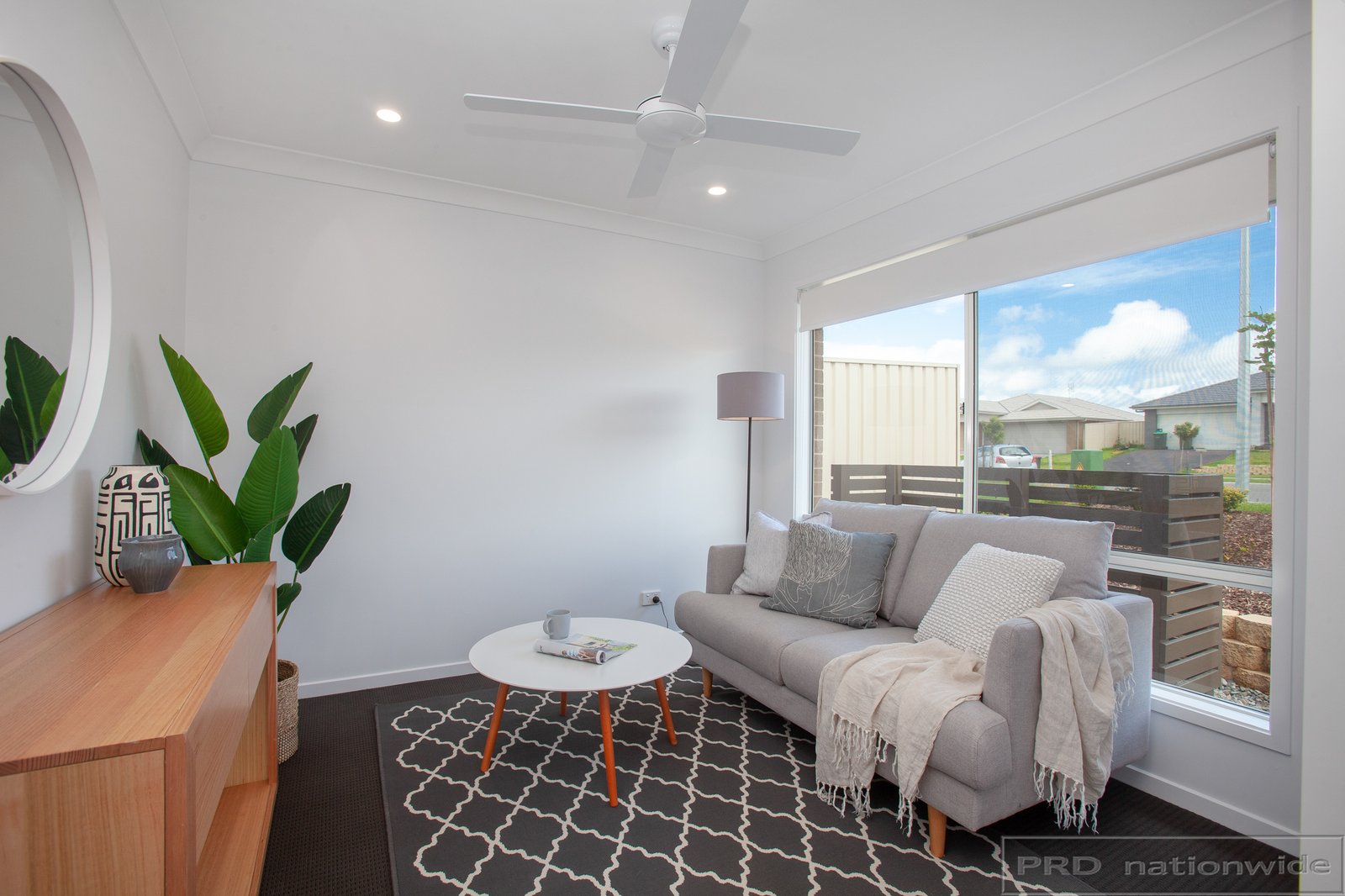 1/28 Croft Close THORNTON 8