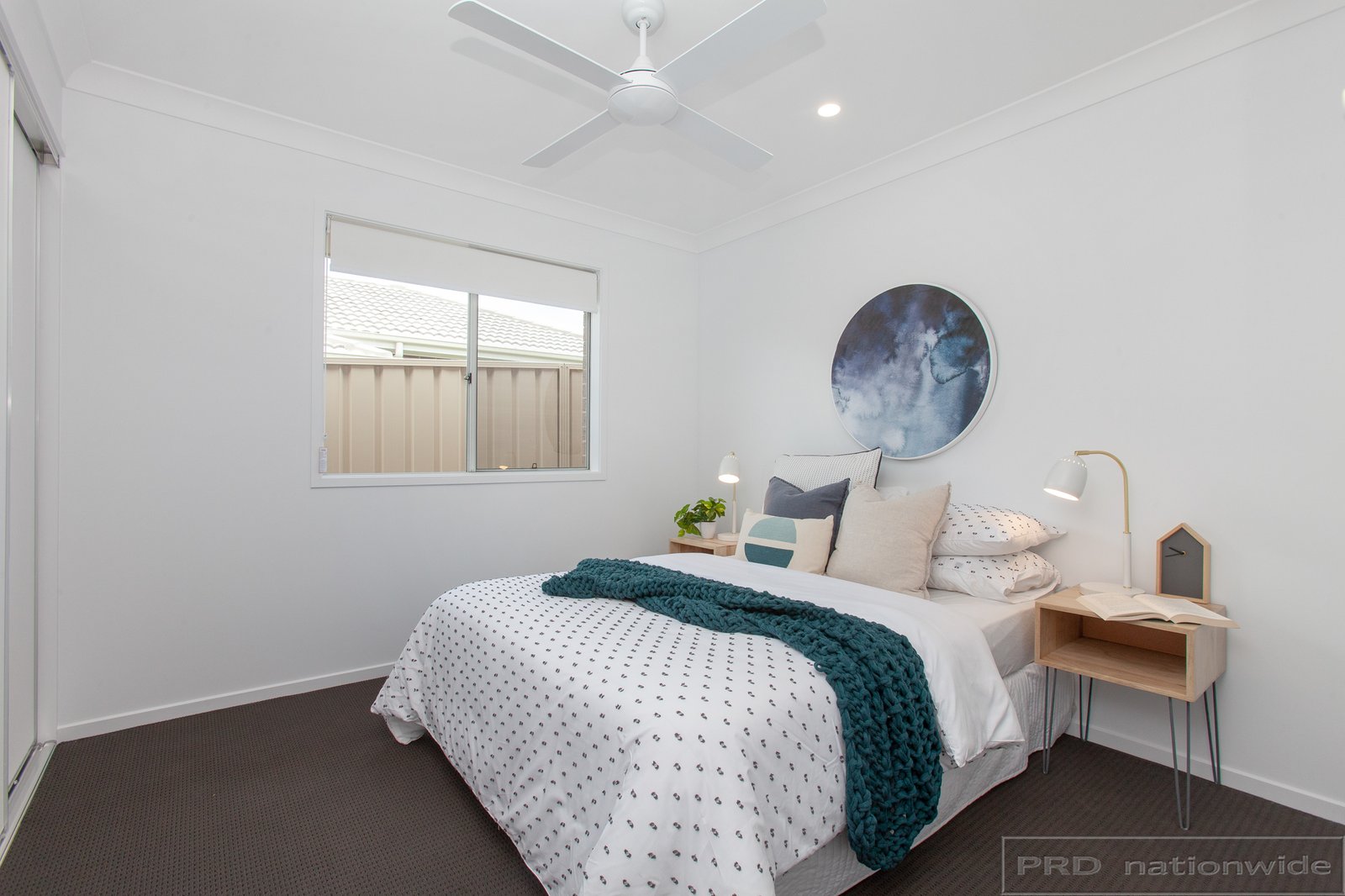 1/28 Croft Close THORNTON 11