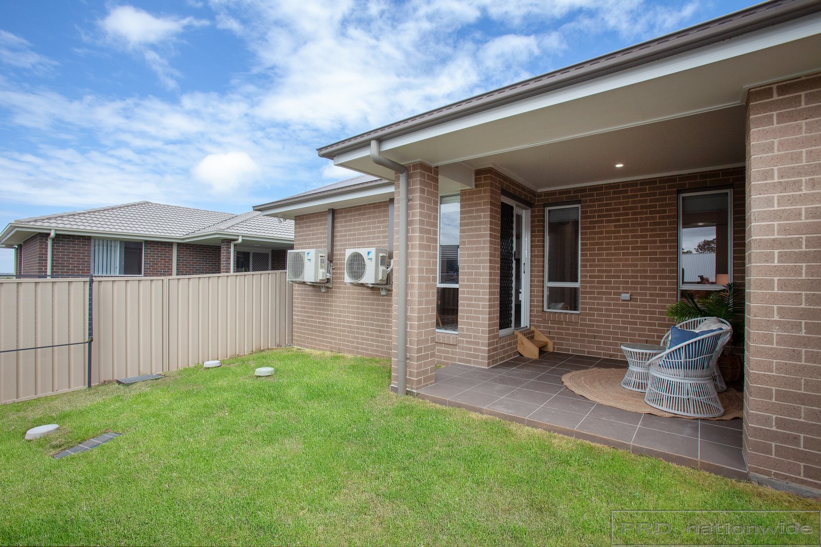 1/28 Croft Close THORNTON 15