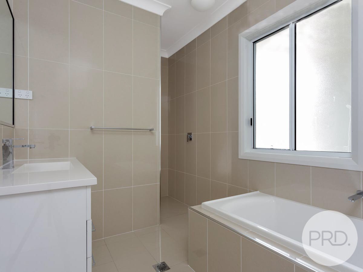 1/28 Darlow Street WAGGA WAGGA 6