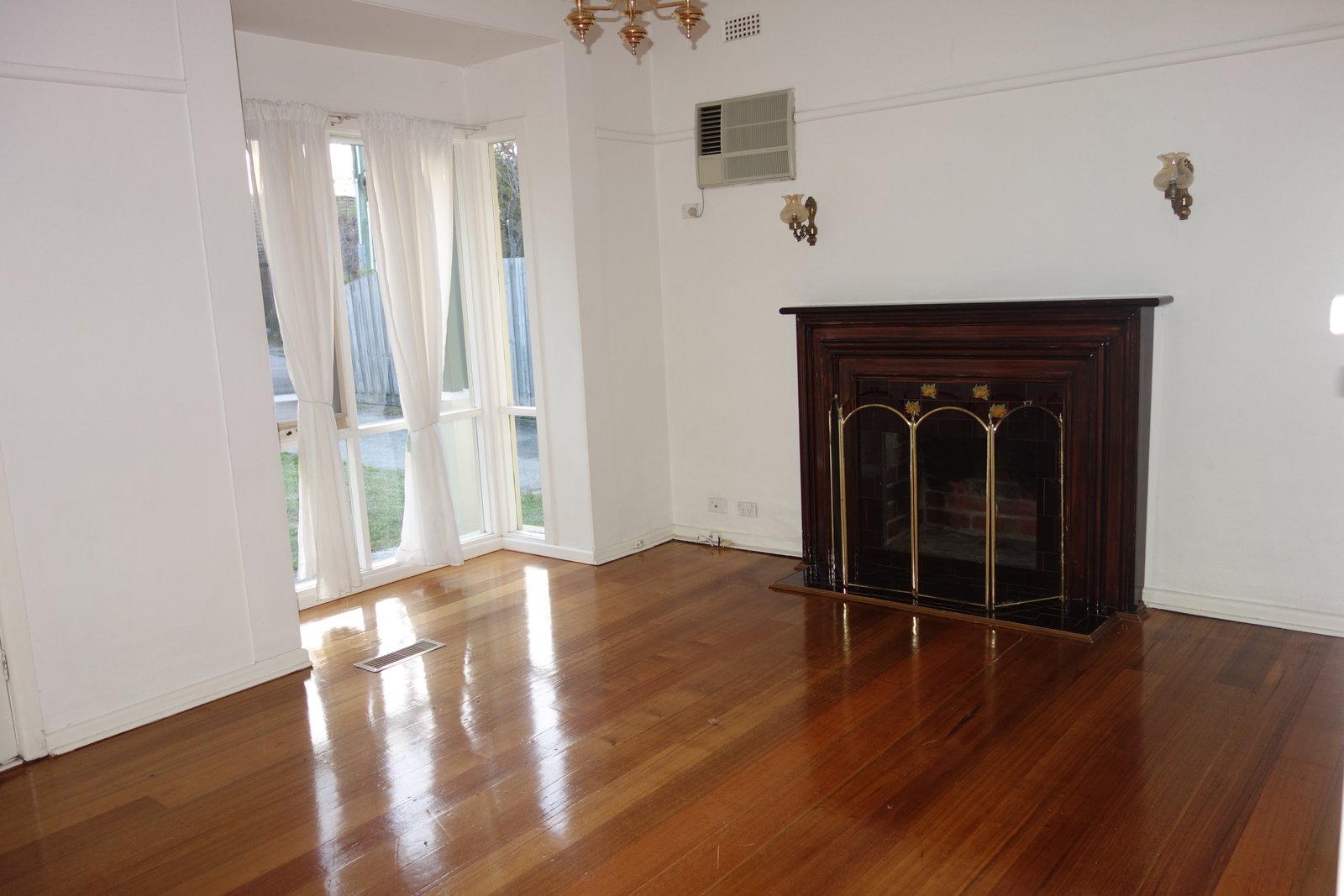 Gallery: 1/28 Donald Street