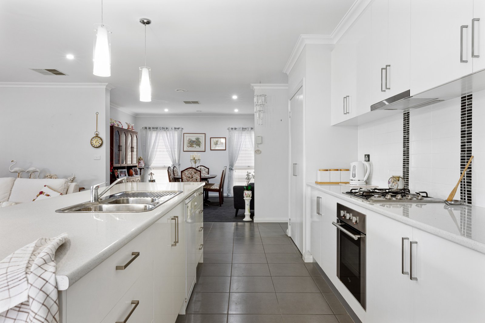 Gallery: 1/28 Dundas Street