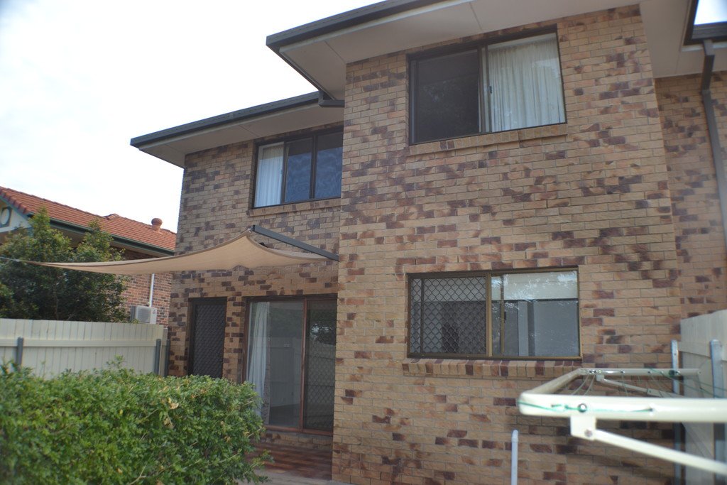 1/28 Elliott Street CLAYFIELD 3