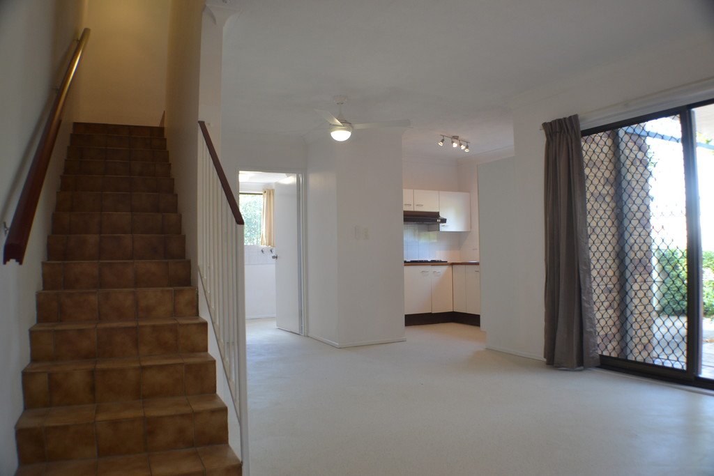 1/28 Elliott Street CLAYFIELD 4
