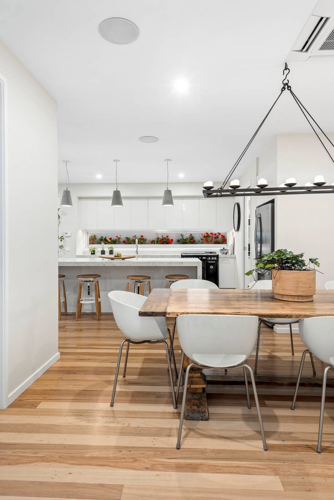 Real Estate and Property in 128 Field Street South, Ocean Grove, VIC