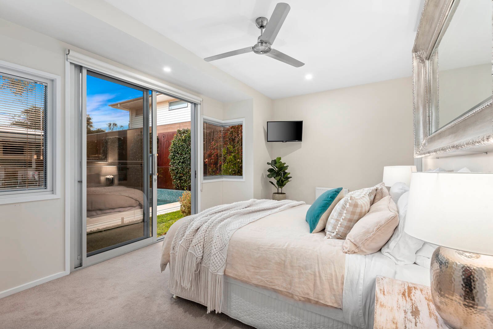 Real Estate and Property in 128 Field Street South, Ocean Grove, VIC