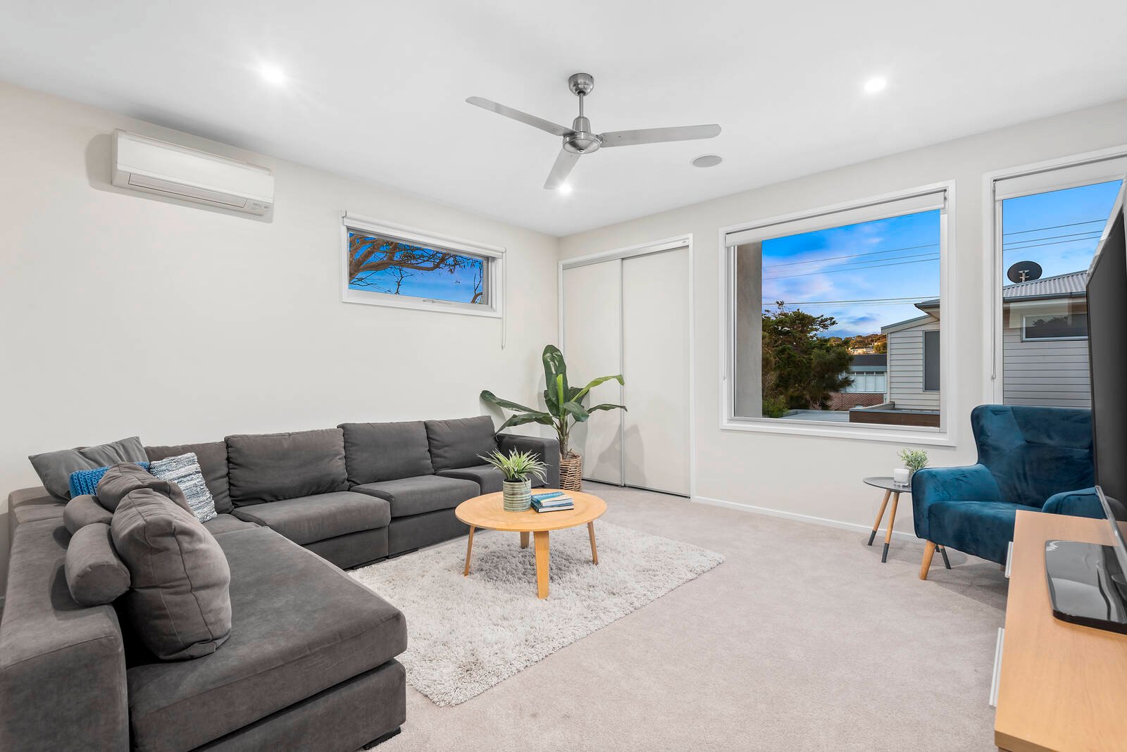 Real Estate and Property in 128 Field Street South, Ocean Grove, VIC